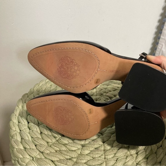 NEW Vince Camuto Addilenz Black Patent Leather Chunky Heel Ankle Wrap Pump - Picture 11 of 11